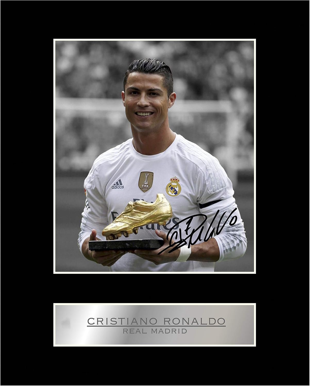 إطار صورة لاعب ريال مدريد كريستيانو رونالدو بصورة التوقيع الشخصي من ايكونك بيكس