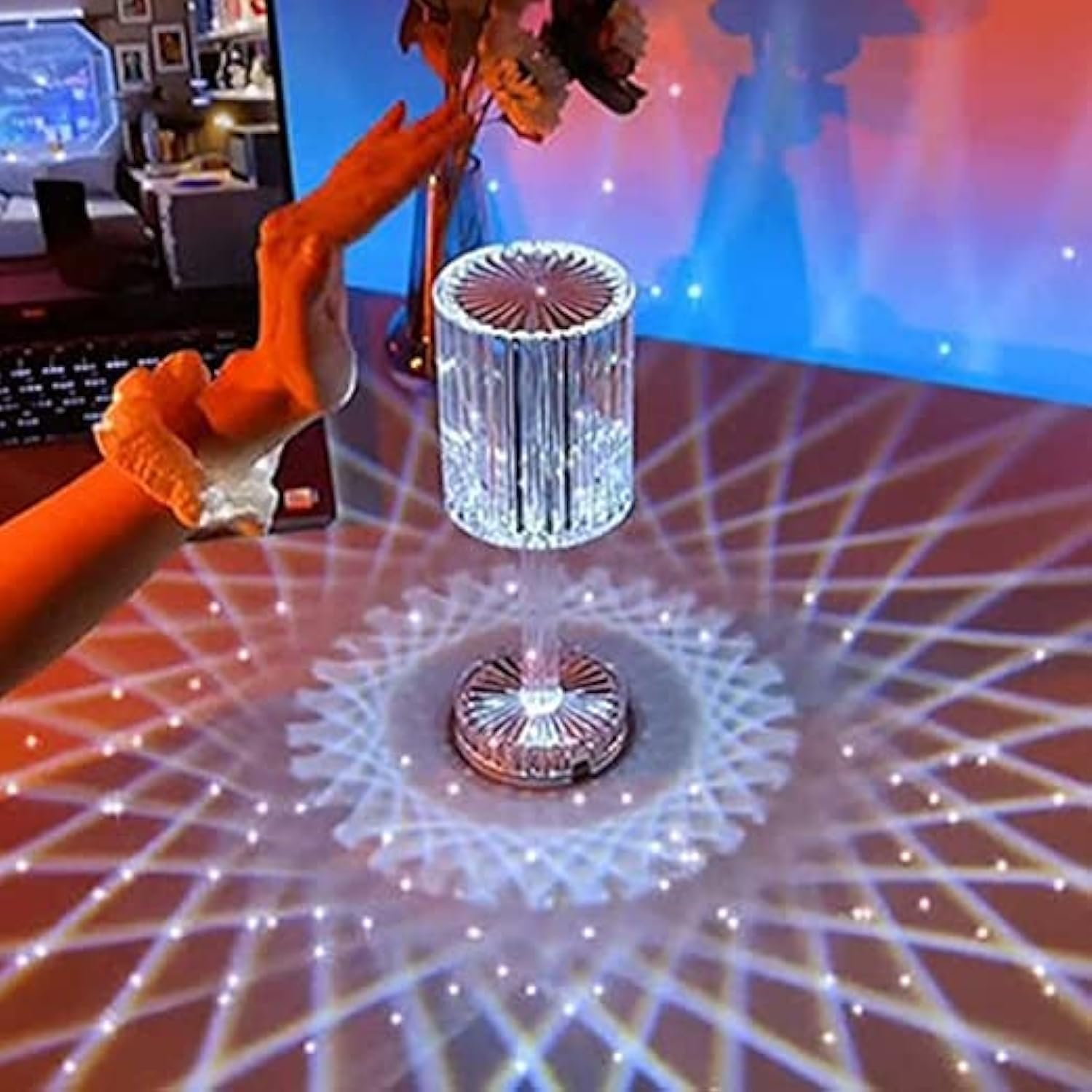 اباجورة من الاكريليك بتصميم ماسي كريستالي باضاءة ليلية قابلة للتعتيم يعمل باللمس بالوان RGB بوضع بـ 16 لونا مزود بمنفذ USB نوع سي للشحن وريموت كنترول و3 اعدادات اودزيني، شفاف