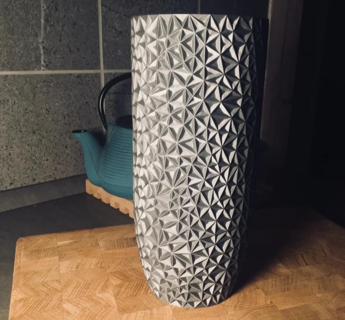 فازة صغيرة بطباعة ثلاثية الأبعاد بتصميم فريد لديكور المنزل أو المكتب، مصنوعة من بلاستيك بي ال ايه -(لون أسود)