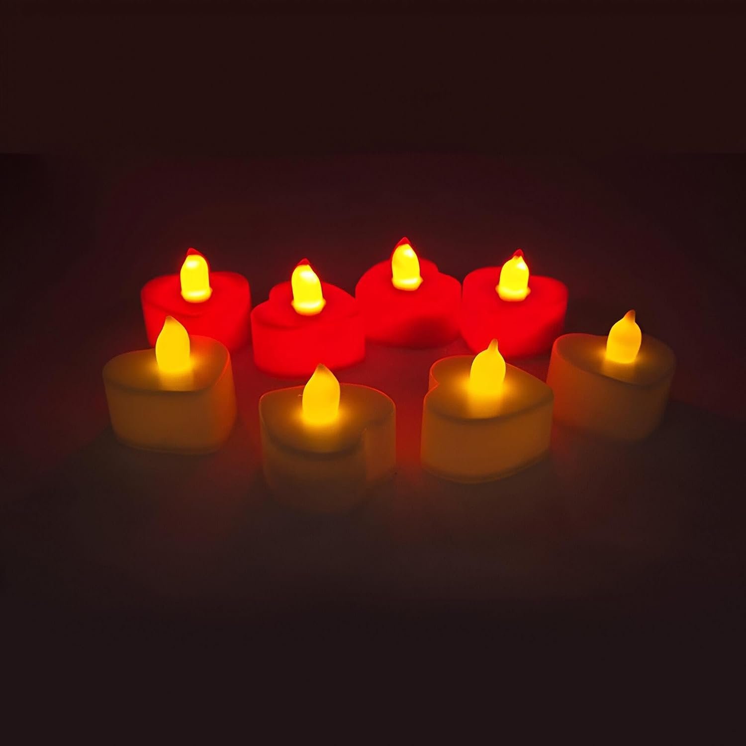 شمعة بإضاءة ليد على شكل قلب، ديكور أنيق متعدد الألوان يعمل بالبطارية للمنزل بدون لهب لإضفاء جو رومانسي، تصميم أنيق مناسب لغرفة المعيشة أو غرفة النوم (24 قلب مضيء) - صورة 4