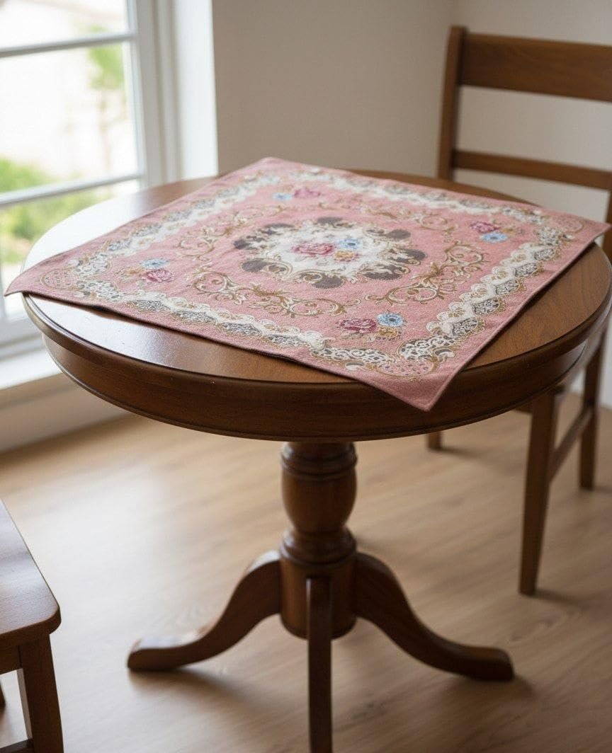 مفرش طاولة مربع مزخرف 100 × 100 سم من قماش جوبلين المبطن قطعة مركزية لغرفة المعيشة بنمط نسيج كلاسيكي - صورة 4
