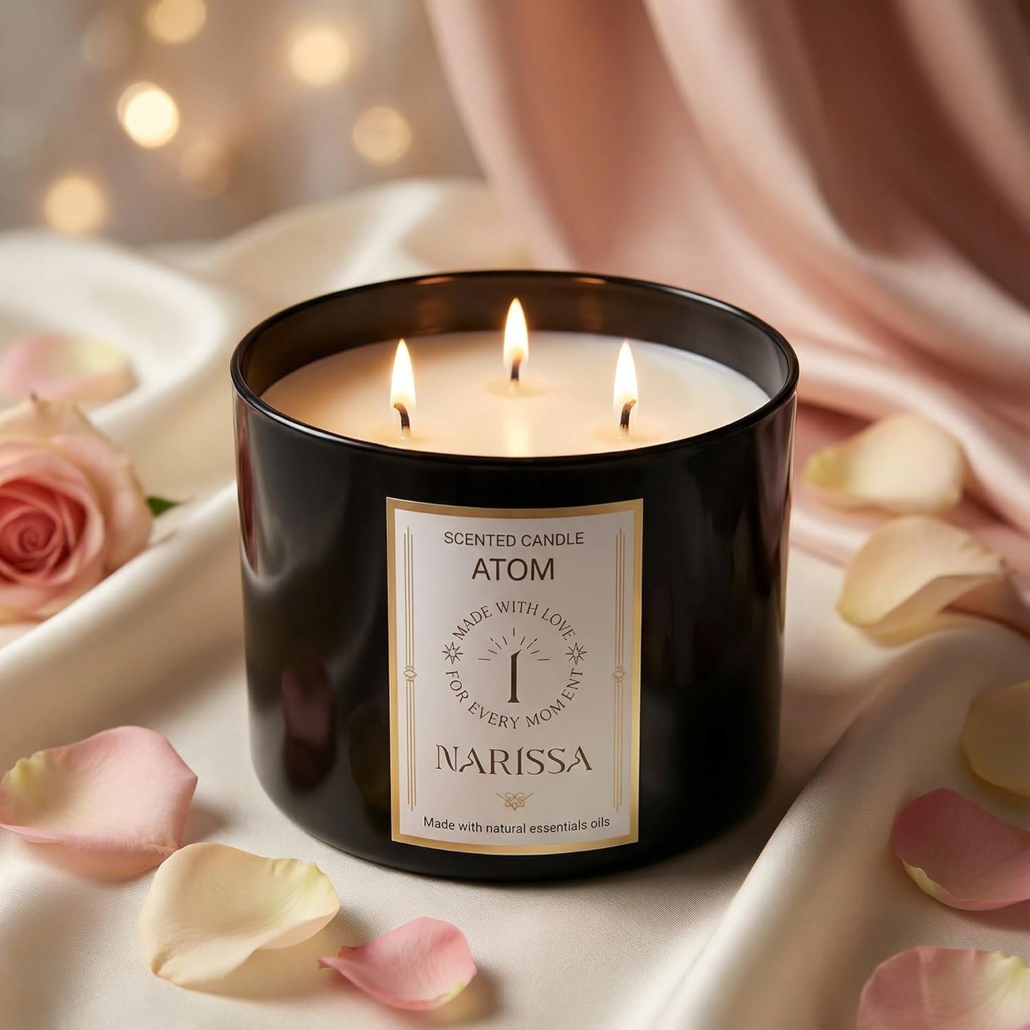 شمعة أتوم المعطرة الفاخرة من ناريسا - بوزن 500 جرام - 3 فتيل - شمع صويا طبيعي 100% - تصميم زجاجي أسود فاخر وعطر فواح يدوم طويلاً للاسترخاء والرفاهية (مسك رمان) - صورة 6