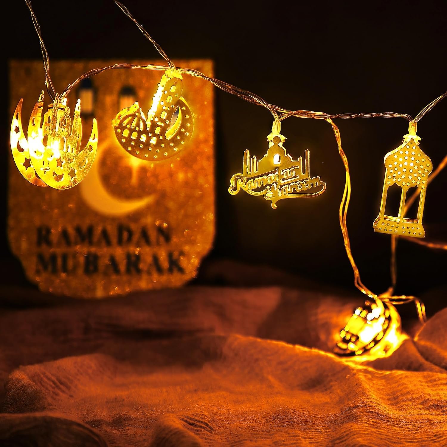 شريط اضاءة رمضان خيالي، 2 متر 10 مصابيح ليد، كلمة عيد وقمر ونجوم وفانوس،يعمل بالبطارية لتزيين المنزل والأماكن الخارجية، لوازم الحفلات، أبيض - صورة 3