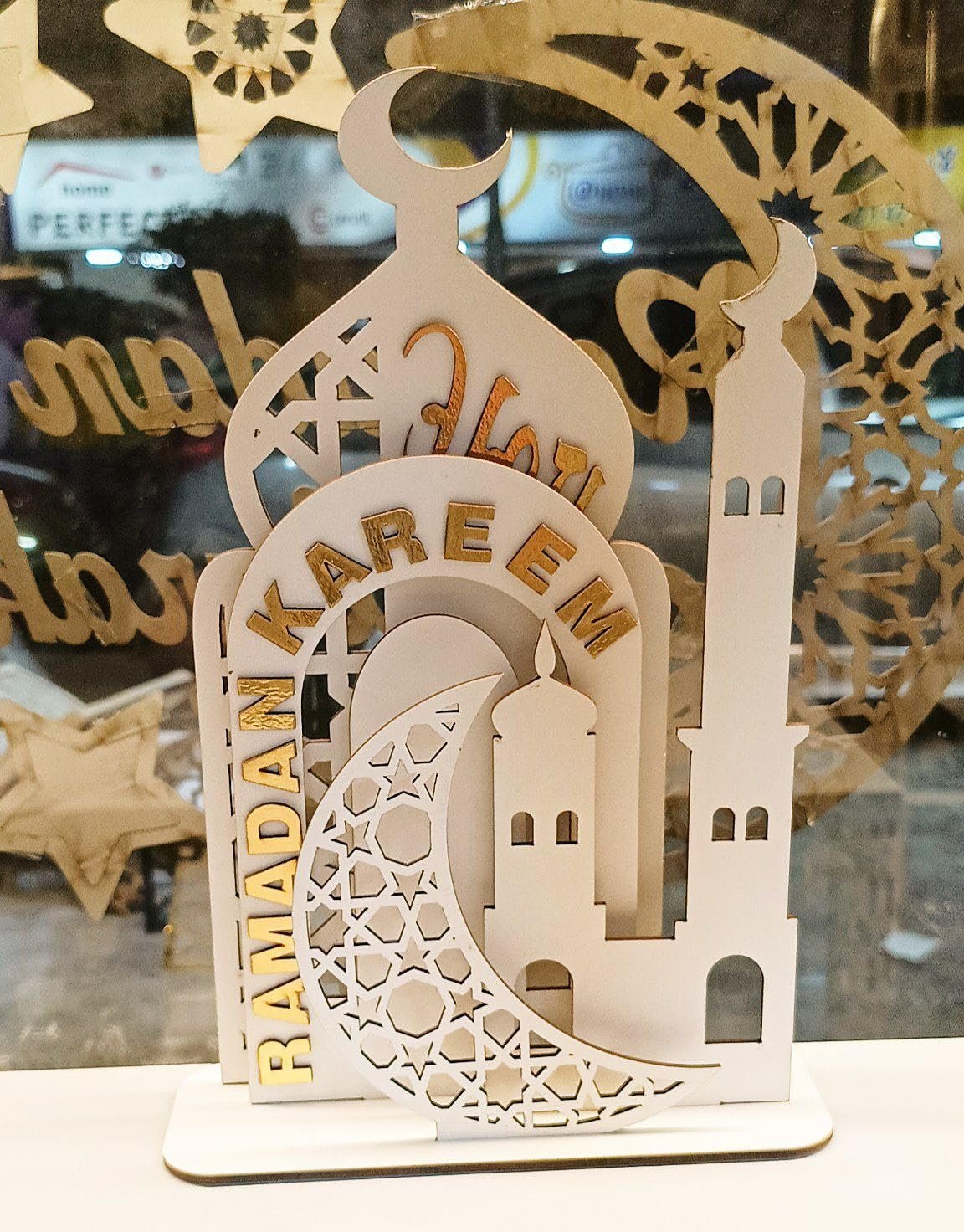 حامل خشب أنيق 4 في 1 بنمط رمضان كريم ومئذنة وهلال، ديكور احتفالي أبيض للطاولات والأرفف وديكور المنزل (لون أبيض (عبوة واحدة)) - صورة 4