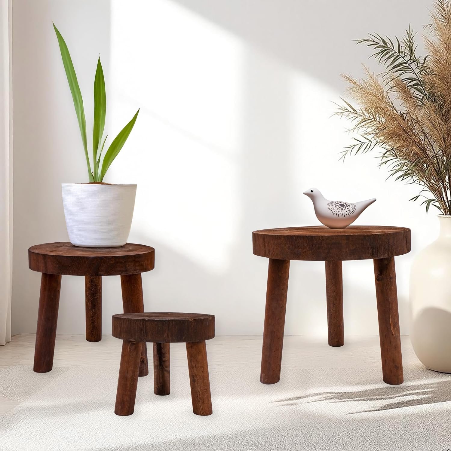 Wooden Flower Stool with 3 Legs, Brown, Set of 3, 30/26/22 cm, Solid Wood Decorative Plant Stand, Round, Real Wood Stool Stand for Flowers, Potted Plant, Garden, Balcony, Home... - صورة 7