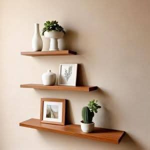 أرفف خشبية لون بني